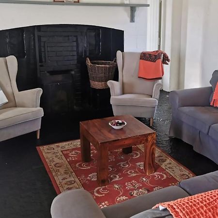 Corofin Lake Cottages エクステリア 写真